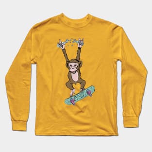 monkey on a skateboard Long Sleeve T-Shirt